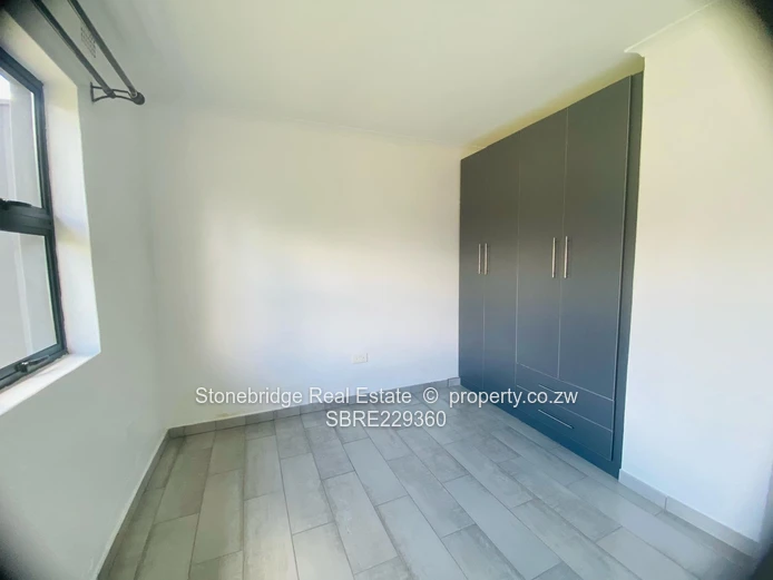 3 Bedroomed Hillside Bualwayo Townhouse for Sale