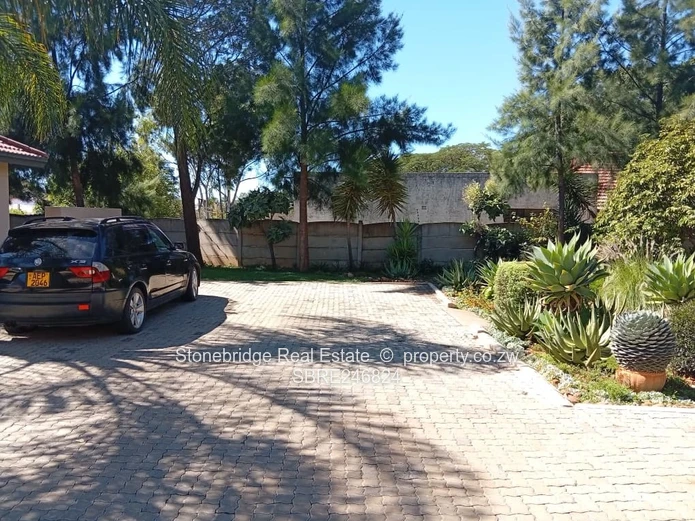 3 Bedroomed Hillside Townhouse to rent
