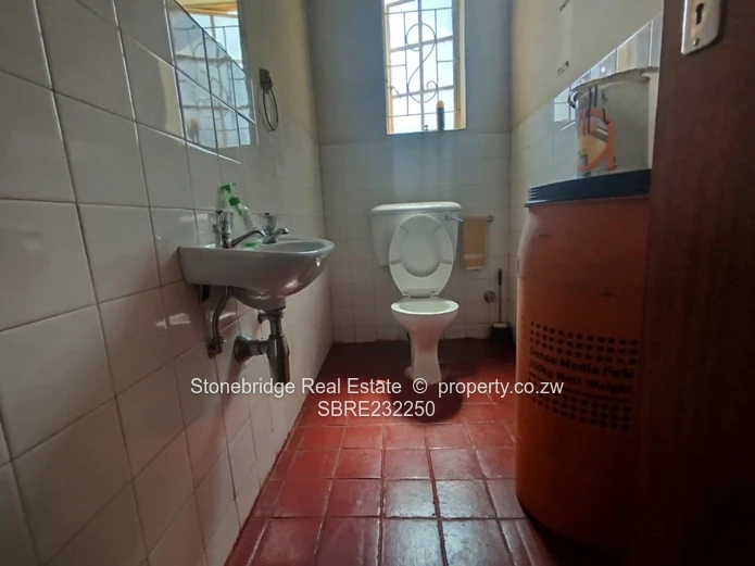 Exquisite 4 Bedroom Suburbs house for sale