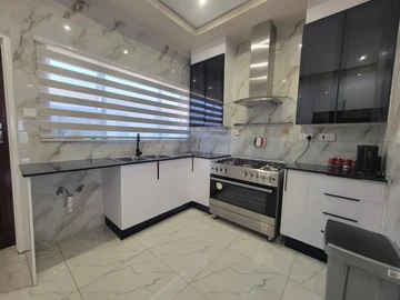 4 Bedroom Townhouse Complex