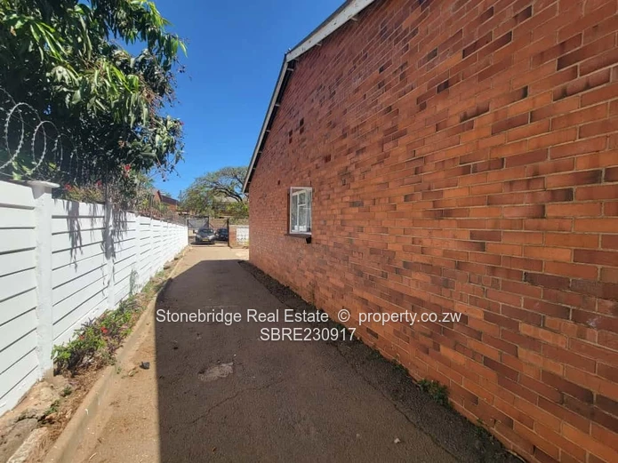 3 Bedroom semi- detached house in Paddonhurst for sale