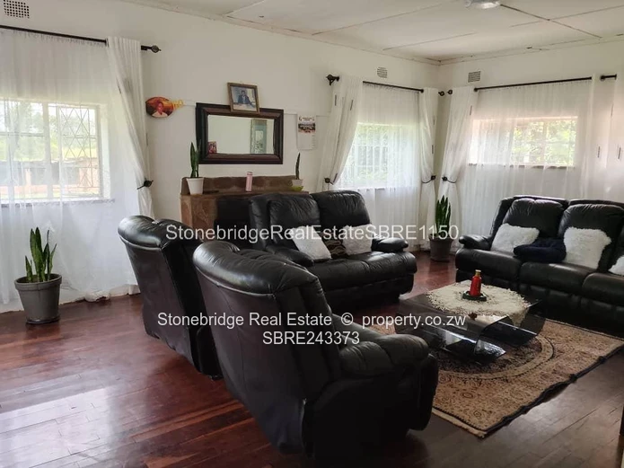 4 Bedroomed house in Riverside for sale