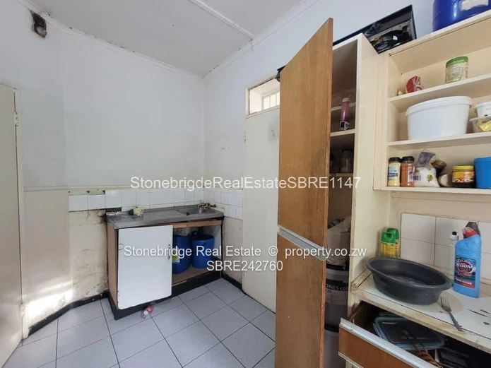 2 Bedroomed Flat in Bulawayo CBD for sale