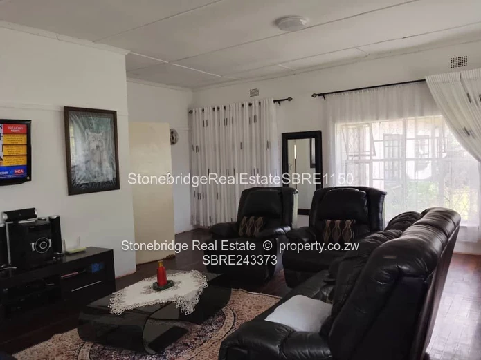 4 Bedroomed house in Riverside for sale