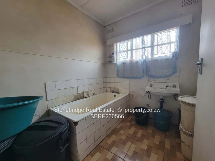 3 Bedroomed house in Kingsdale (Newmansford) for sale