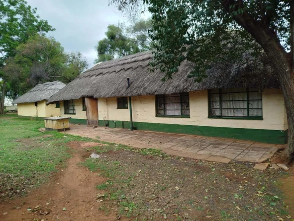 Farm & Agricultural Land