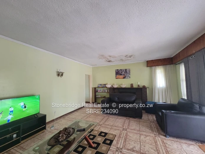 Spacious 5 Bedroomed Kumalo Home for sale