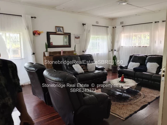 4 Bedroomed house in Riverside for sale