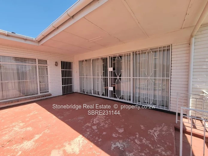 3 Bedroom House in Sunninghill for sale