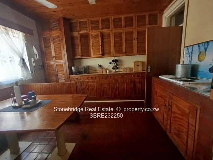 Exquisite 4 Bedroom Suburbs house for sale