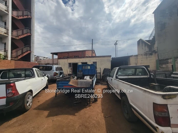 Prime Commercial Bulawayo CBD Townhouse for sale