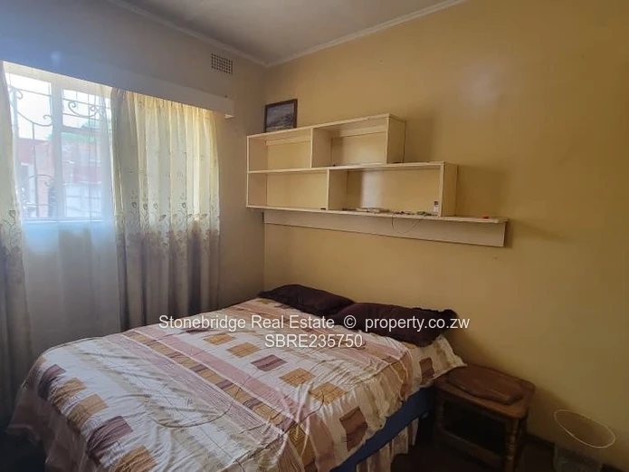 4 Bedroomed Semi-detached House in Paddonhurst for sale