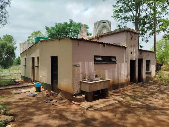 Farm & Agricultural Land