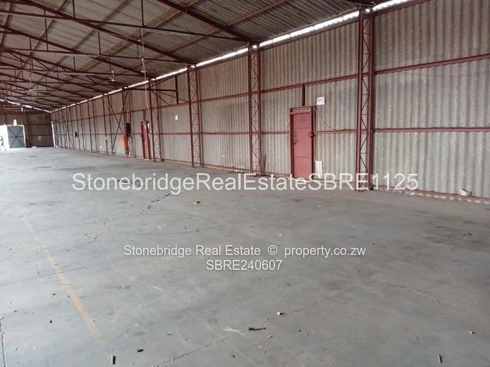 914SQM warehouse in Donnington for sale