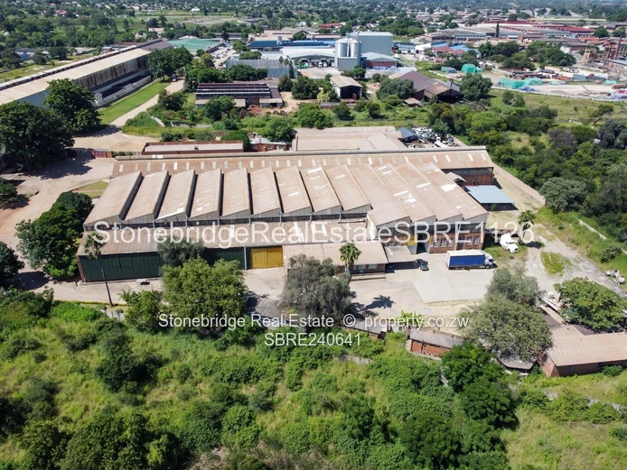 Bulawayo Industrial Property – 2,289ha with Offices & Warehouses for sale
