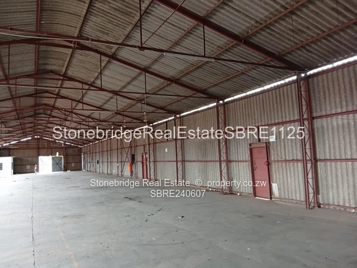 914SQM warehouse in Donnington for sale