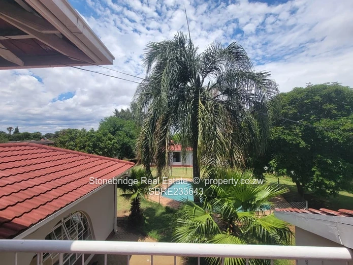 Beautiful 5 Bedroom Kumalo home for sale