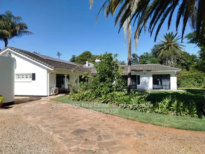 4 Bedroomed Suburbs home with commercial potential to rent