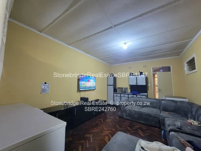 2 Bedroomed Flat in Bulawayo CBD for sale