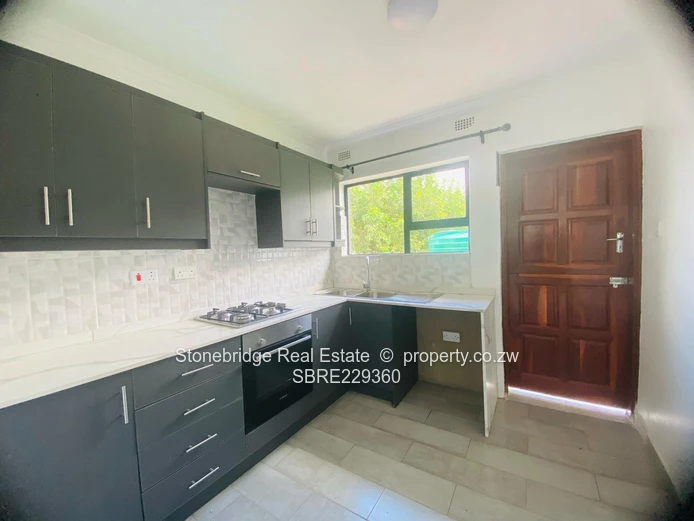 3 Bedroomed Hillside Bualwayo Townhouse for Sale