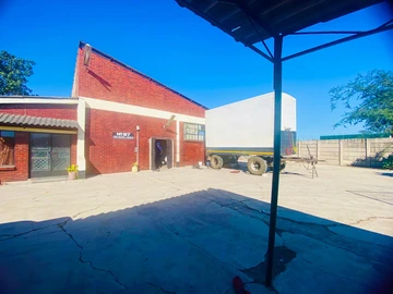 Warehouse & Factory