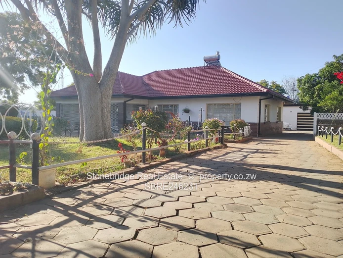 Northend 3 Bedroomed Corner Stand home for sale