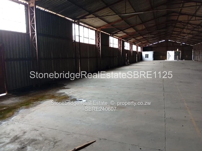 914SQM warehouse in Donnington for sale