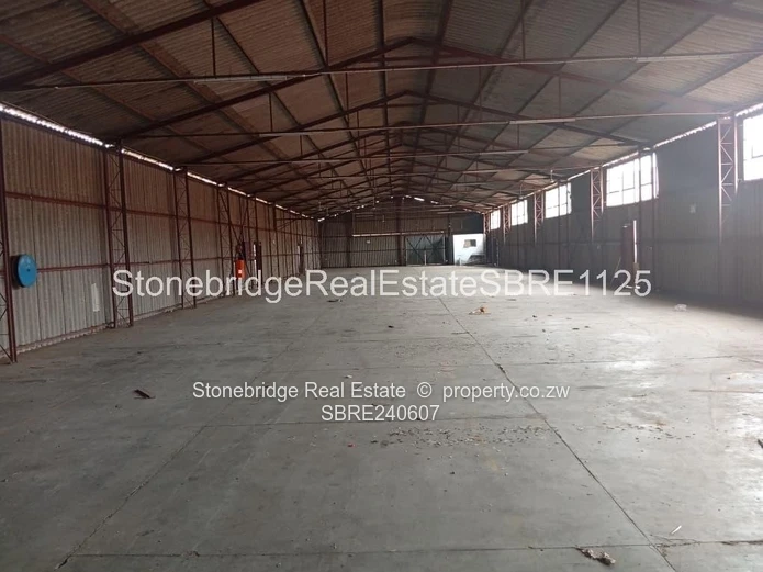914SQM warehouse in Donnington for sale