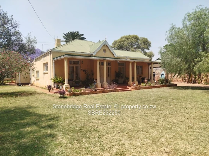 Exquisite 4 Bedroom Suburbs house for sale