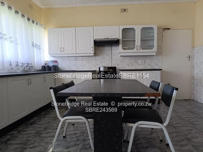 4 Bedroomed House in Matsheumhlophe to rent (For ZITF Tenant)