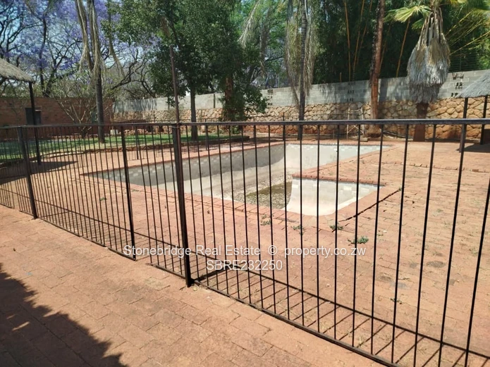 Exquisite 4 Bedroom Suburbs house for sale