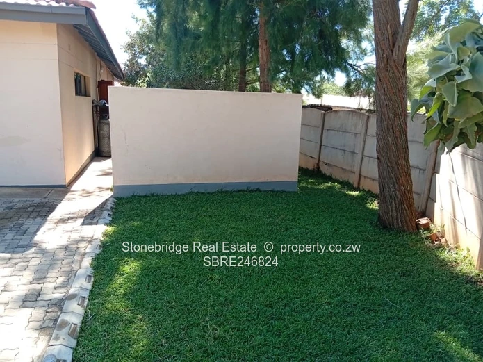 3 Bedroomed Hillside Townhouse to rent