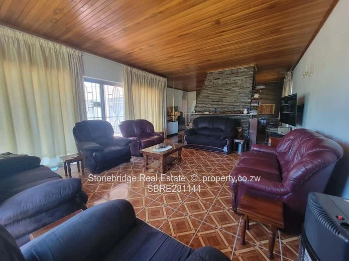 3 Bedroom House in Sunninghill for sale